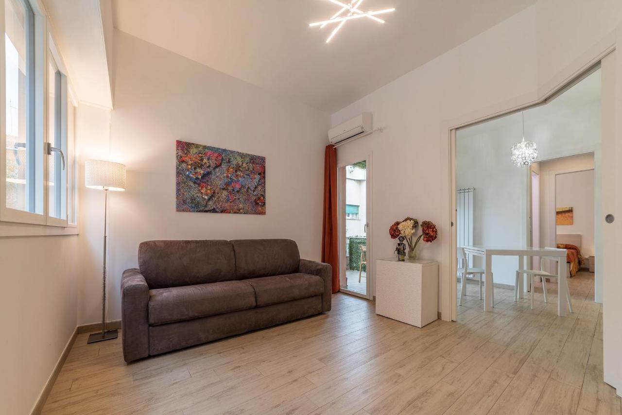 Appartamenti Clivo Di Monte Del Gallo Rome Bagian luar foto